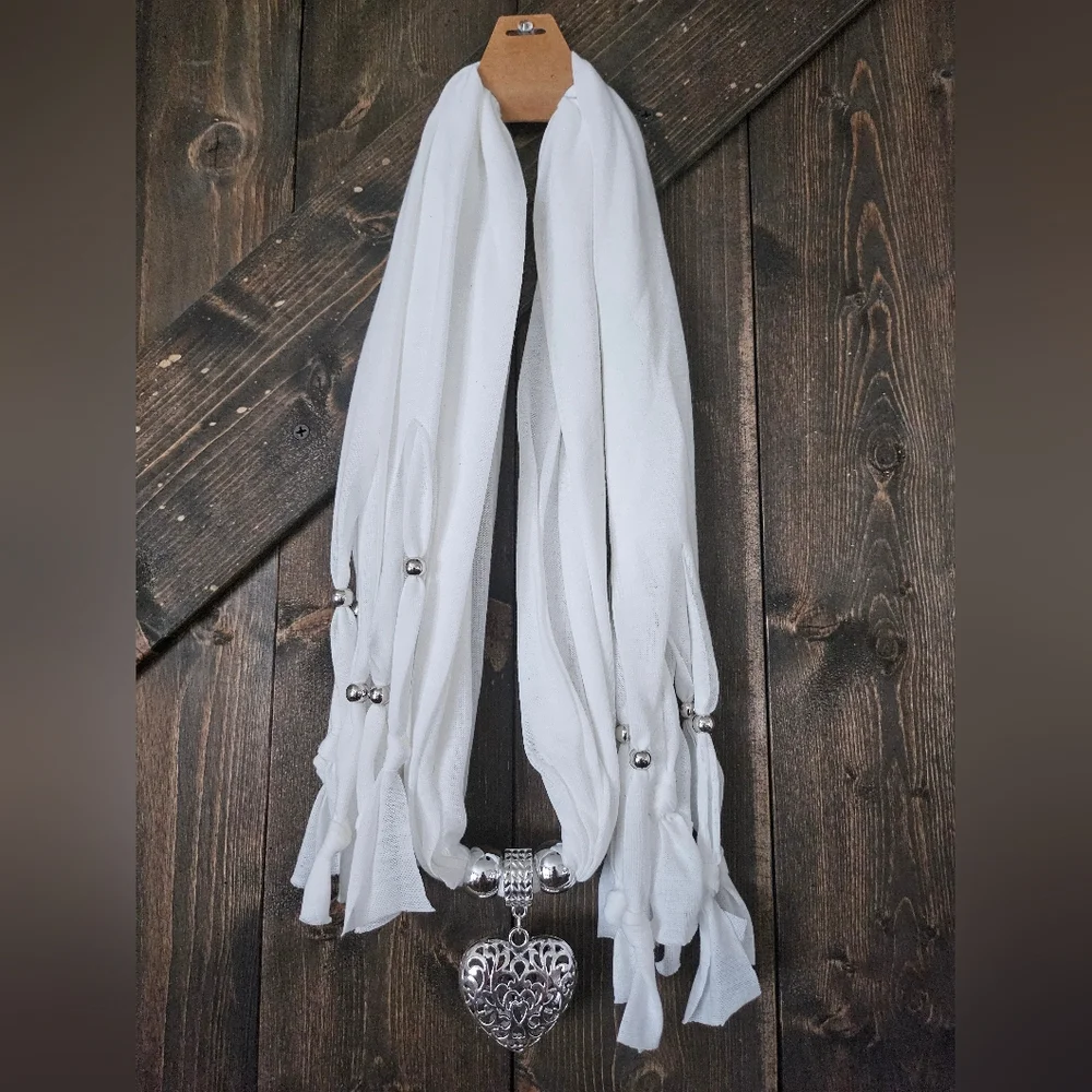 NWT White Scarf with Silver Heart Pendant